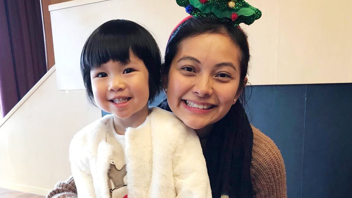 stephanie_with child