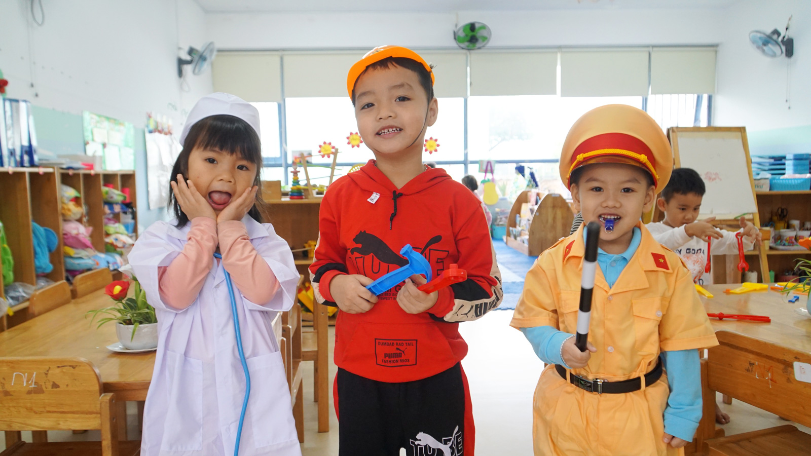 OneSky teachers welcomed children back to the ELC in Vietnam! - OneSky